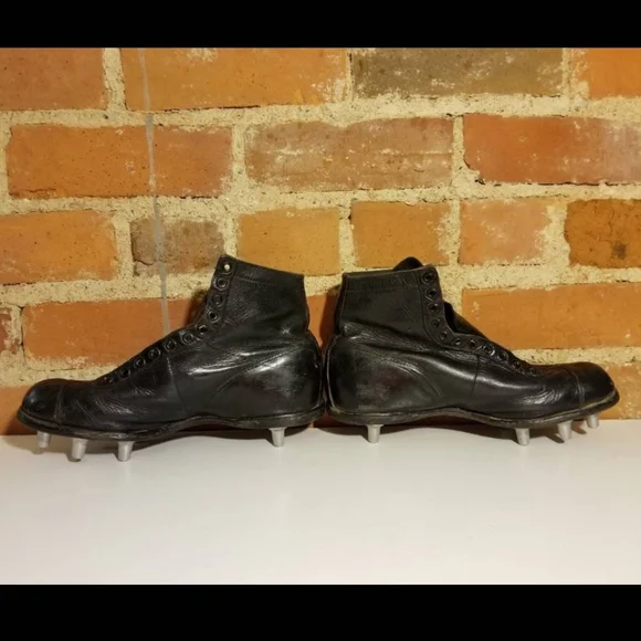LEATHER CLEATS BLACK MENS VTG ATHLETIC SHOES FOOTBALL BASEBALL BOOTS SPORTS MENS